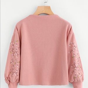 Embroidered sweater.  Brand new.  Size M